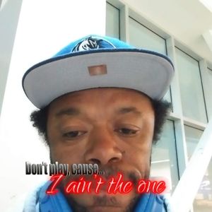 Meet your Posher, Tiasis